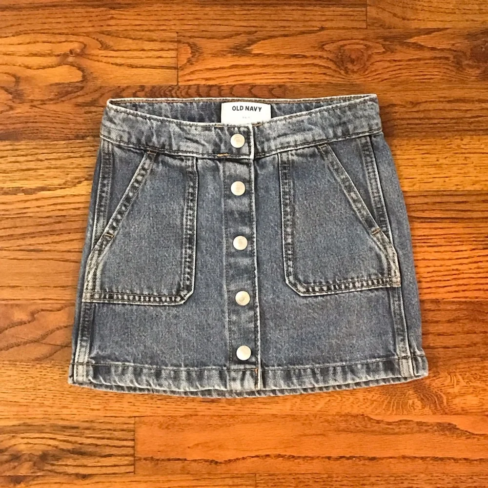Old Navy Blue Jean Denim Skirt School Uniform Bottoms Girls 6 / 7 Small Pockets